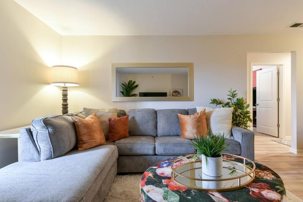 Remodeled No Steps Citrus Lane Luxury Amazing View Appartement *