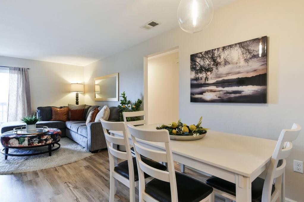 Remodeled No Steps Citrus Lane Luxury Amazing View Branson
